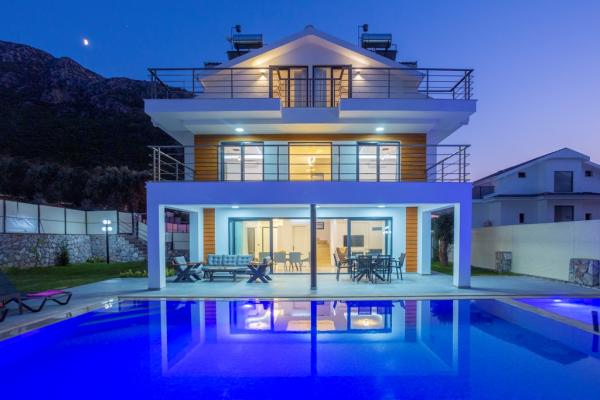 Villa Fresh 