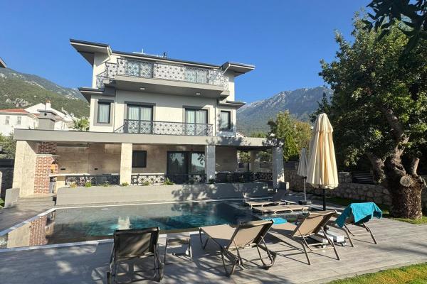 Ozkan Villa 1